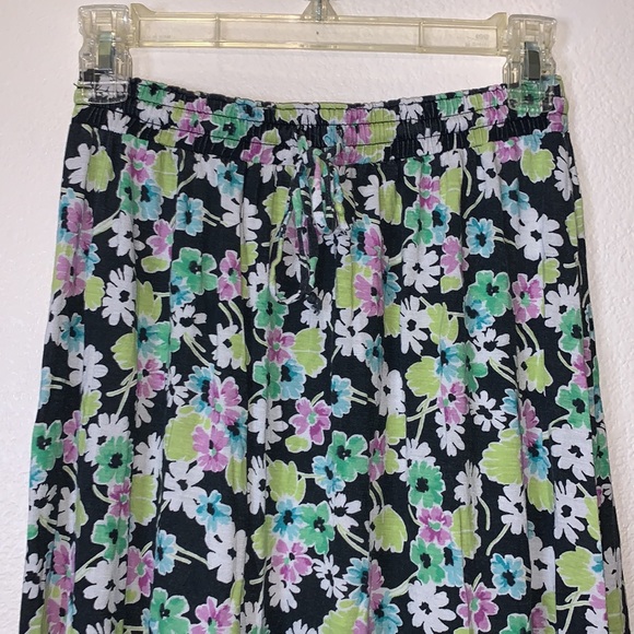 Aeropostale floral high low asymmetrical stretchy skirt - Picture 2 of 5